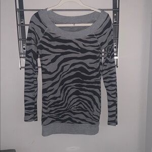 Splendid Gray Zebra Print Top